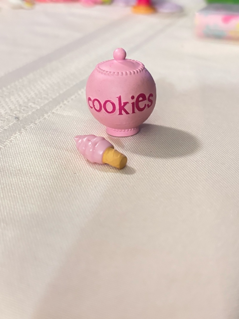 Barbie Pink Cookie Jar and Ice Cream Toy Set
